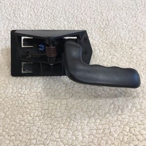 Chev Silverado 1500 Avalanche Tahoe Suburban Sierra Yukon Door Handle 15186043